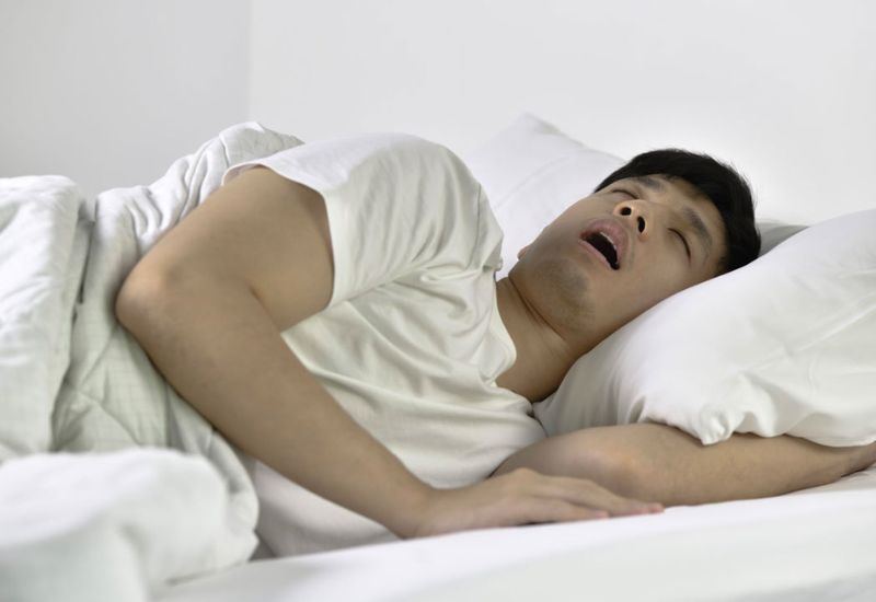 cách chữa ngưng thở khi ngủ đơn giản