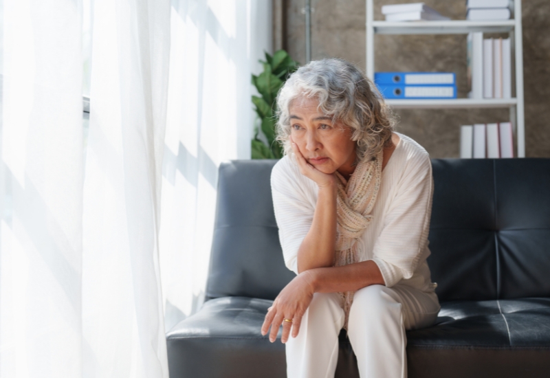 điều trị trầm cảm cho người già