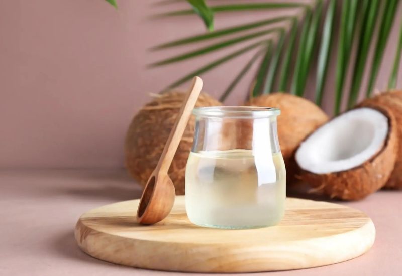 thải độc bằng dầu dừa