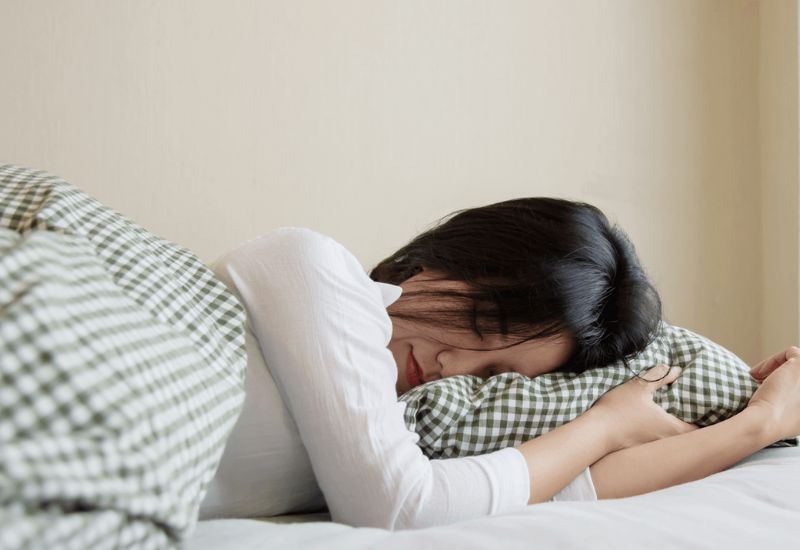 làm sao để dễ ngủ và ngủ sâu giấc