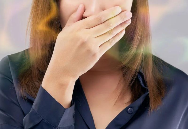 ợ hơi trào ngược dạ dày