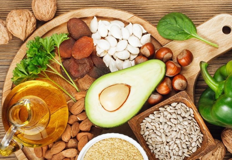 thực phẩm bổ sung vitamin và khoáng chất tăng đề kháng nên có trong mùa lũ lụt