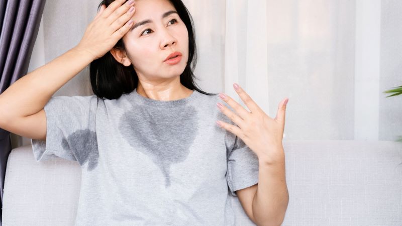 Tiền mãn kinh là thời kỳ chuyển tiếp trước khi phụ nữ chính thức bước vào mãn kinh
