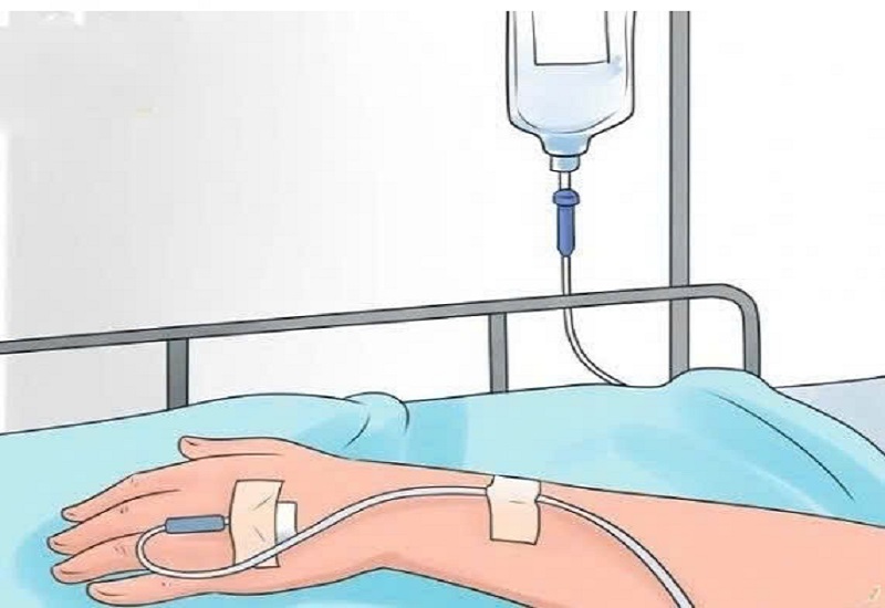 Truyền vitamin C bằng đường tĩnh mạch IV (Ảnh: Sưu tầm Internet)