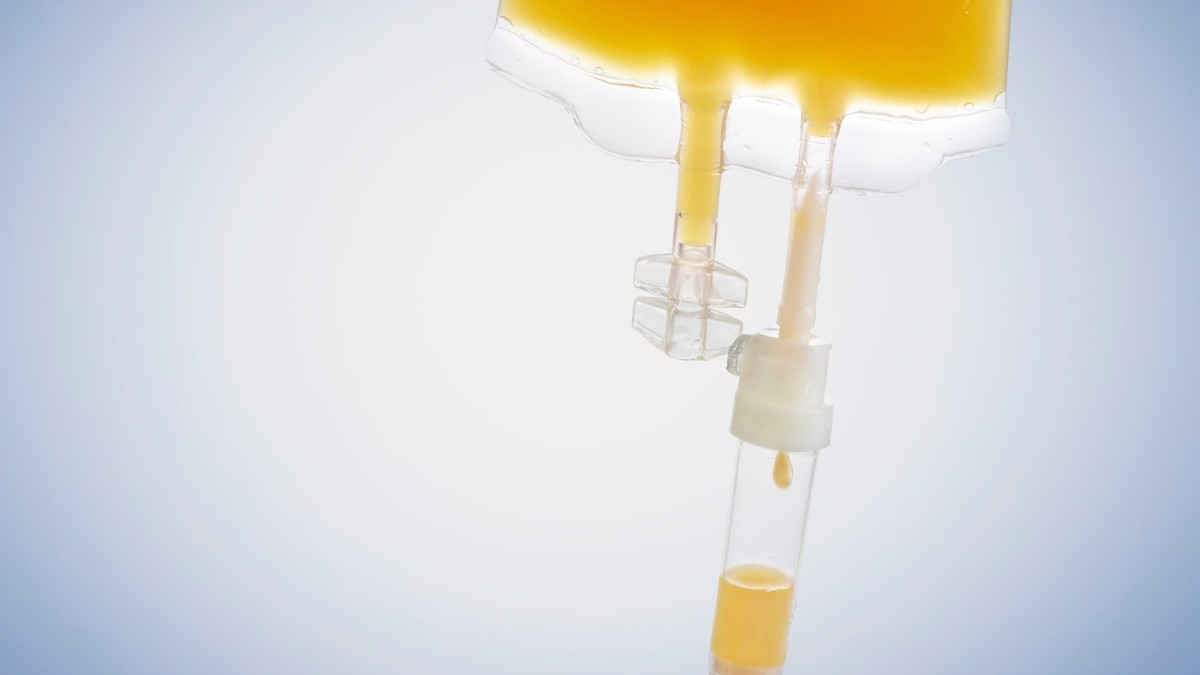 U50 ngủ ngon, nhan sắc thăng hạng nhờ truyền vitamin cân bằng nội tiết đúng cách