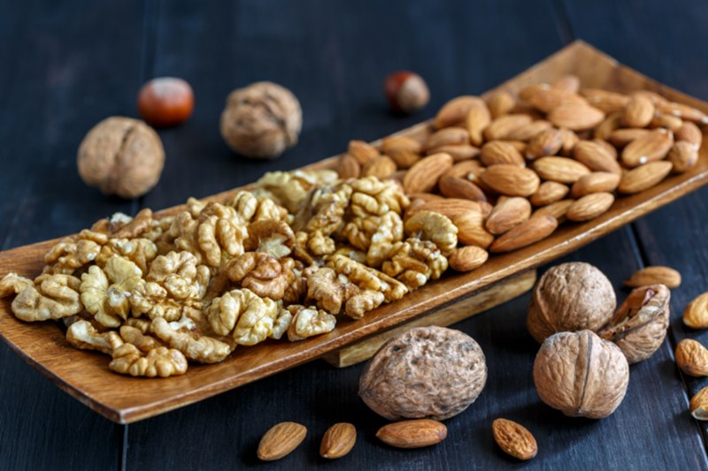 Vitamin B12 có trong loại hạt nào là băn khoăn của nhiều người (Ảnh: Sưu tầm Internet)