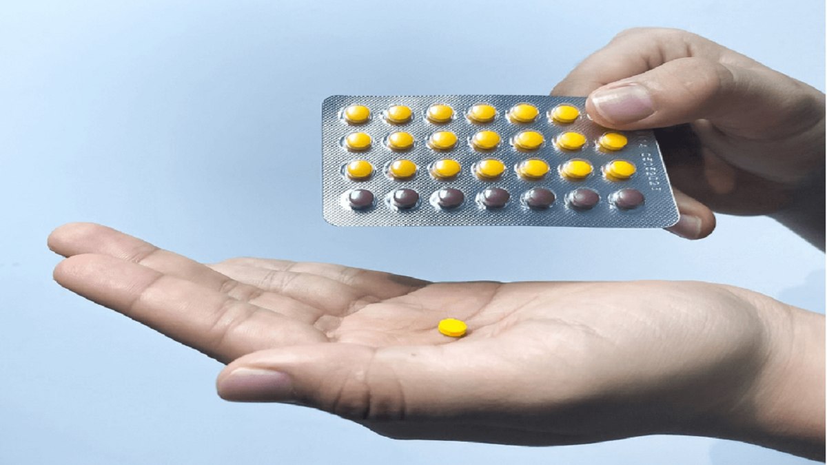 Uống thuốc ngưng kinh nguyệt có hại không?