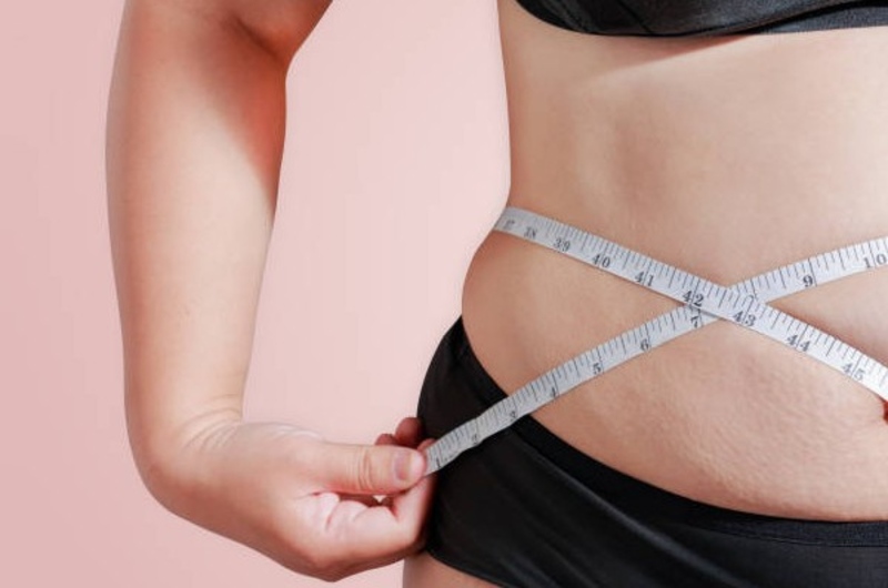 Tăng cân là triệu chứng của rối loạn nội tiết tố, do mất cân bằng hoocmon làm cơ thể tích mỡ nhiều hơn (Nguồn: Internet)