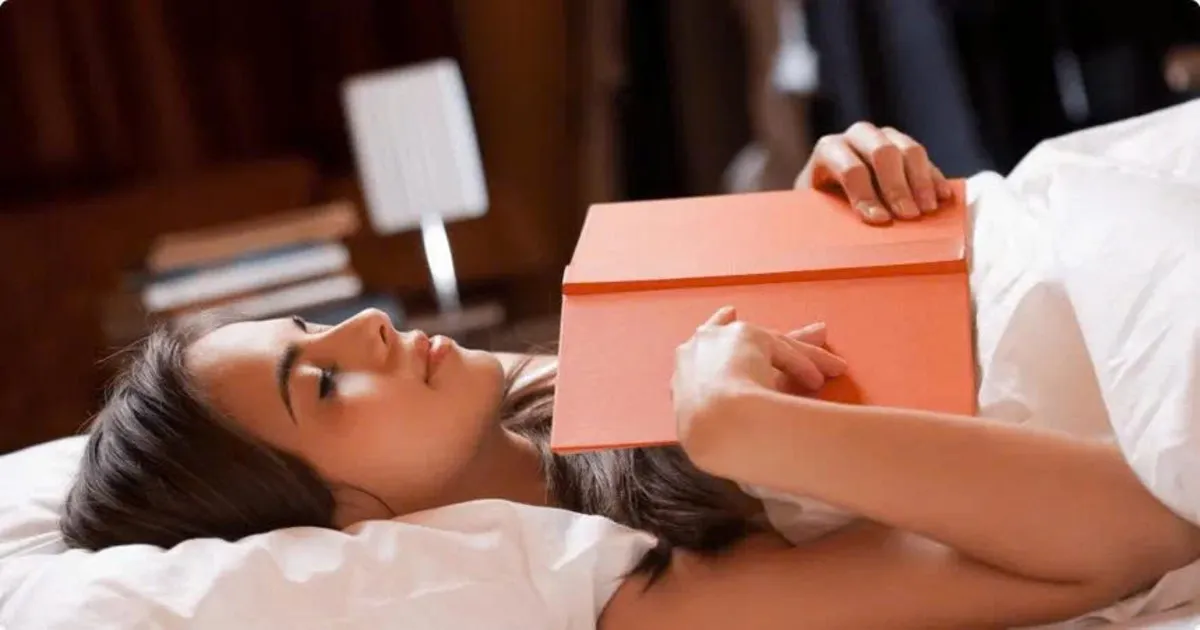 Ngủ đúng giờ mỗi ngày: Chìa khóa quan trọng giúp duy trì nội tiết