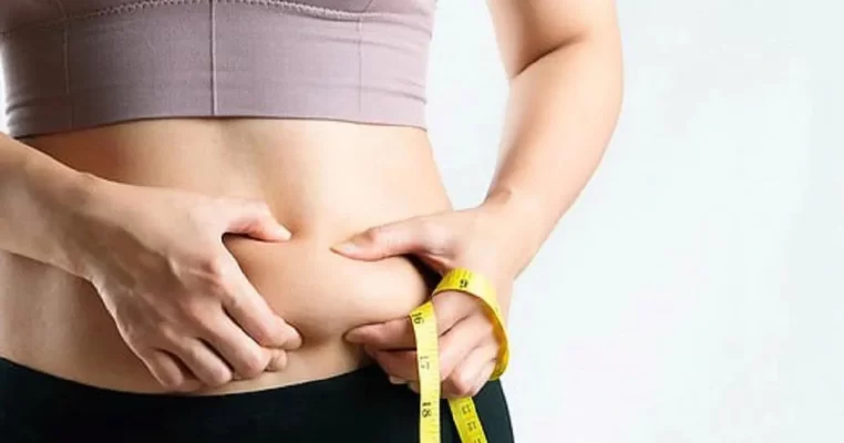 Tích mỡ bụng – Sự thật ít ai biết và nguyên nhân phía sau