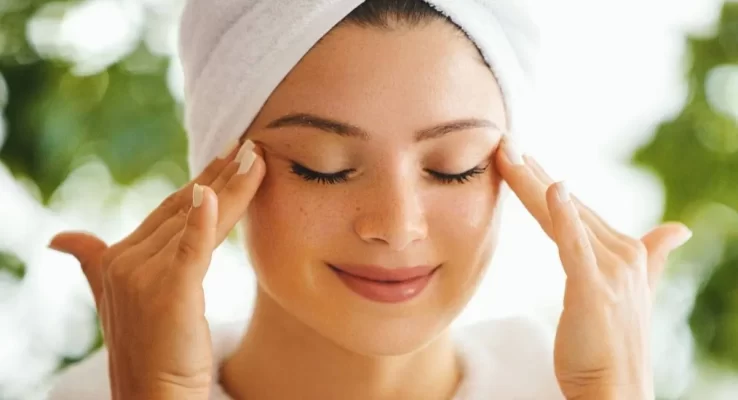Cách massage giảm đau đầu tại nhà dễ áp dụng