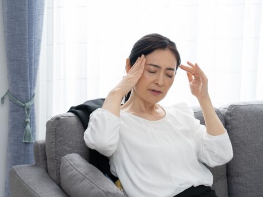 Bác sĩ Vân chia sẻ mãn kinh 10 năm điều trị hormone như thế nào?