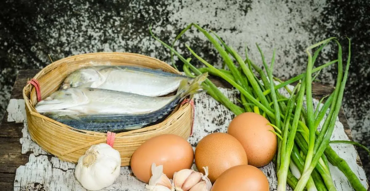 Top 3 nhóm thực phẩm tốt cho tuyến giáp nữ giúp điều hòa nội tiết
